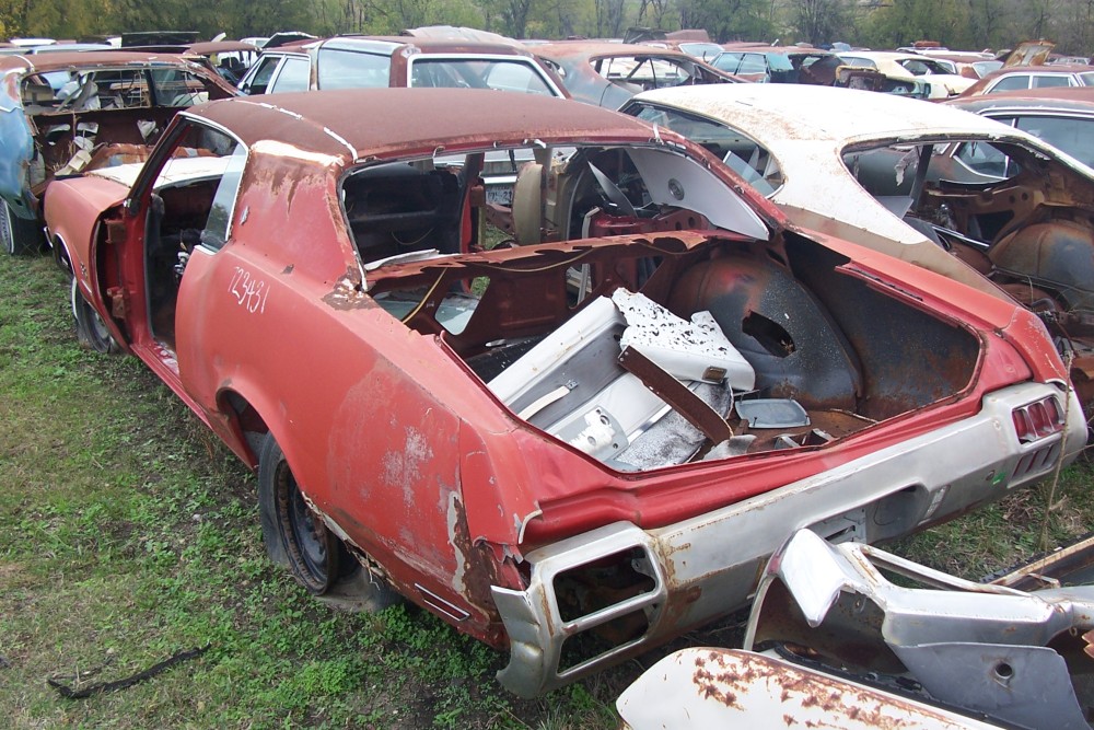 1972 Oldsmobile Cutlass Supreme Parts Car 3