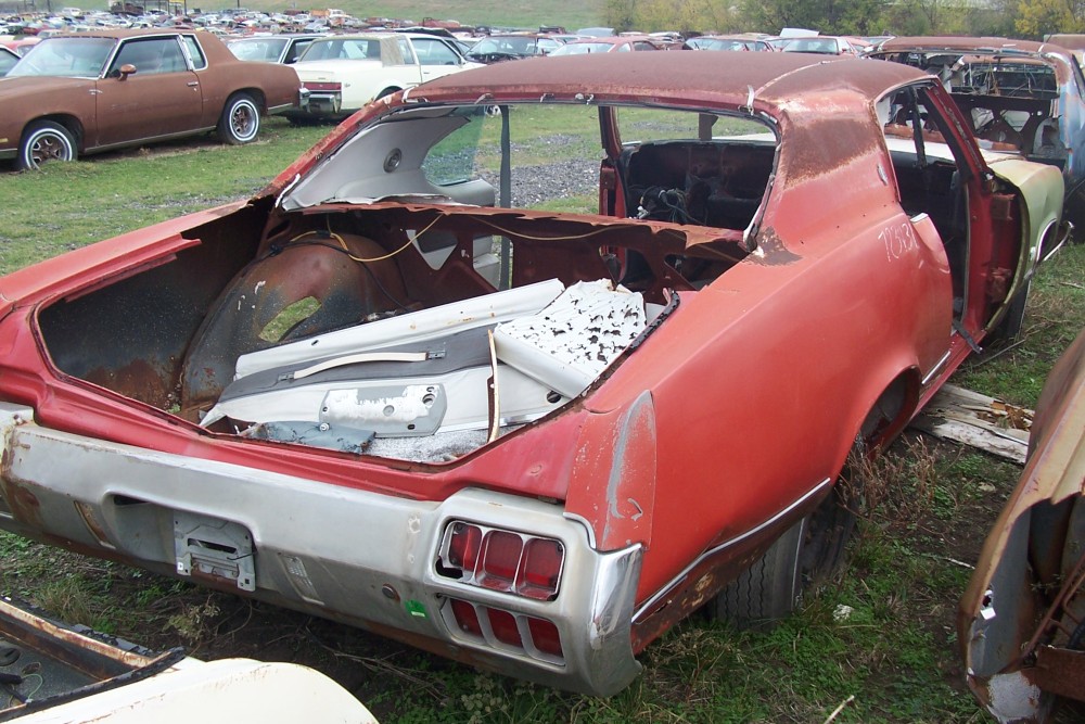 1972 Oldsmobile Cutlass Supreme Parts Car 3